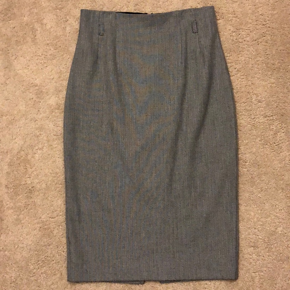 Express Gray Fitted Pencil Skirt 👠